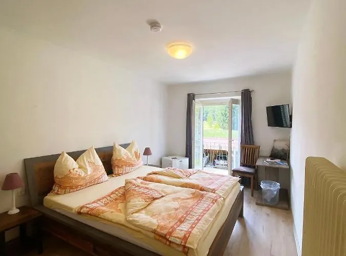 Farmer-rabensteiner Nocleg ze śniadaniem